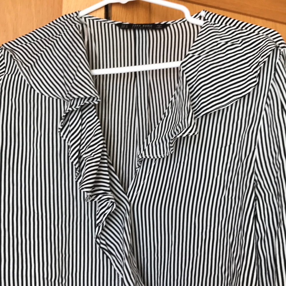 Zara striped button down blouse - Small - Picture 3 of 5